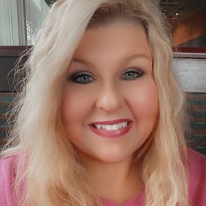 Meet your Posher, Posh